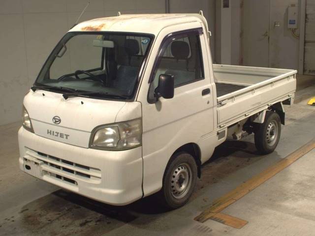 4254 DAIHATSU HIJET TRUCK S211P 2011 г. (TAA Kyushu)